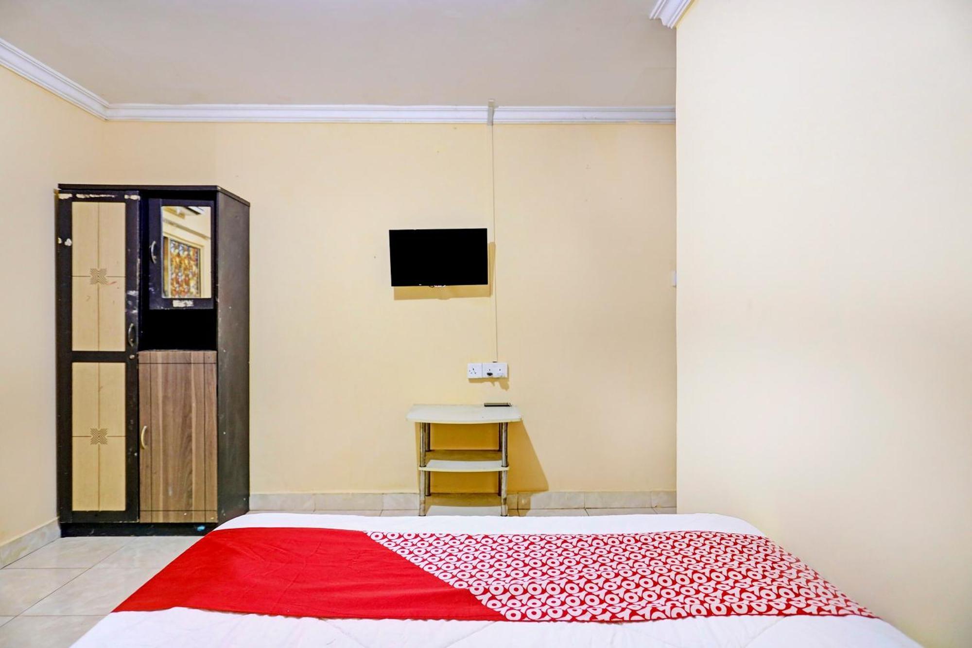 Oyo 92334 Abi Manyu Syariah Hotell Nagoya Eksteriør bilde
