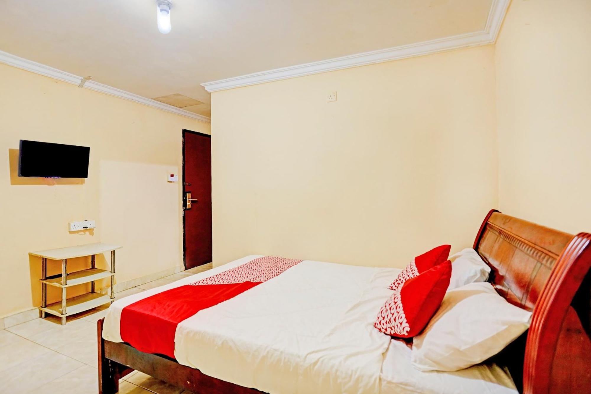 Oyo 92334 Abi Manyu Syariah Hotell Nagoya Eksteriør bilde